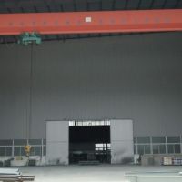宜昌市長(zhǎng)陽(yáng)縣龍門(mén)吊門(mén)式起重機(jī)，行車(chē)，行吊，天車(chē)，龍門(mén)吊大全