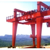揚(yáng)州40T門(mén)式起重機(jī)