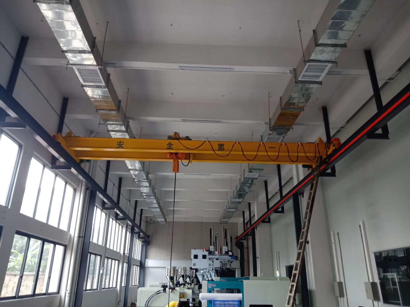 咸陽起重機行吊廠家—西安天成重工