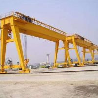 天津雙梁門(mén)式10噸起重機(jī)