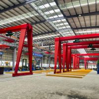 湖北省襄陽(yáng)市半門式龍門吊起重機(jī)，龍門吊，行吊