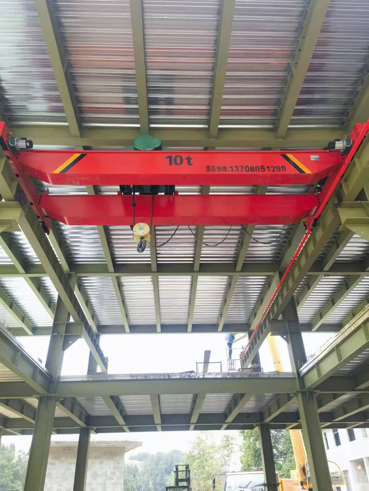 四川起重機(jī)廠、四川新盛華起重機(jī)有限公司